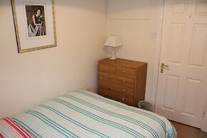 Spanish Arch Apartment