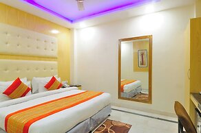 Check In Room Main Bazar