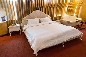 All-Ur Boutique Motel - Tai-Chung Branch