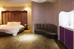 All-Ur Boutique Motel - Tai-Chung Branch