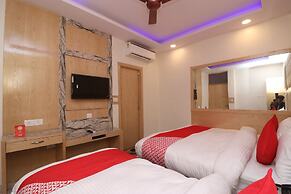 Check In Room Chuna Mandi