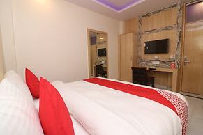 Check In Room Chuna Mandi