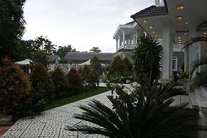 Godiva Phu Quoc Hotel