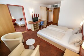 H2O Hotel-Therme-Resort