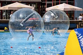 H2O Hotel-Therme-Resort