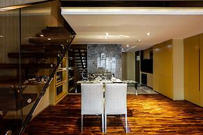 Waifden Apartment Poly D Branch