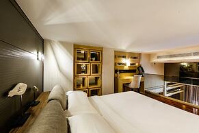 Waifden Apartment Poly D Branch