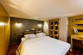 Waifden Apartment Poly D Branch