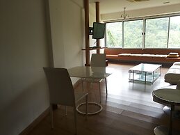 The Green Golf Residence Condominium