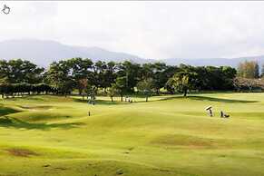 The Green Golf Residence Condominium