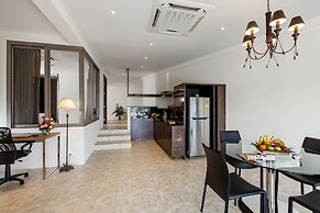 The Green Golf Residence Condominium