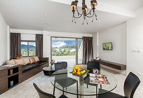 The Green Golf Residence Condominium