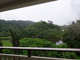 The Green Golf Residence Condominium