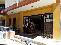 Lost Horizon Beach Dive Resort