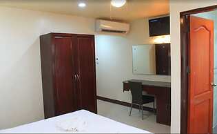 Lost Horizon Beach Dive Resort