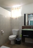 Lost Horizon Beach Dive Resort