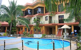 Lost Horizon Beach Dive Resort