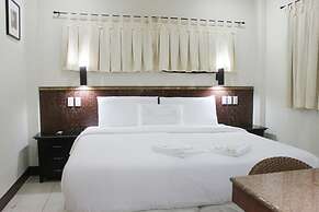 Lost Horizon Beach Dive Resort