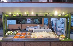 Lost Horizon Beach Dive Resort