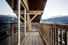 Alpen Select Lodge for 16-24 People