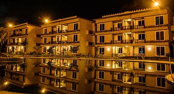 Sunrise Beach Resort