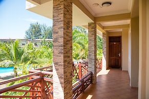 Sunrise Beach Resort