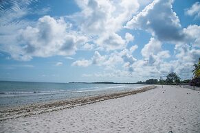 Sunrise Beach Resort