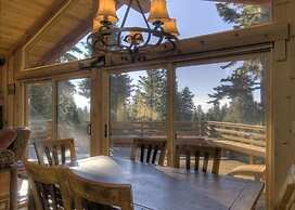 Tash Luxury Vacation Rental by RedAwning