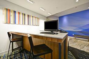 Holiday Inn Express Evansville by IHG