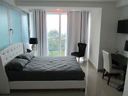 Gala Tower Condo & Hotel