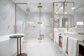 Grand Hyatt Residence