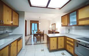Grand Hyatt Residence