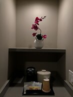 GreenTree Inn & Suites Alhambra