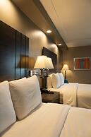 GreenTree Inn & Suites Alhambra