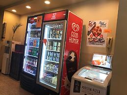 GreenTree Inn & Suites Alhambra