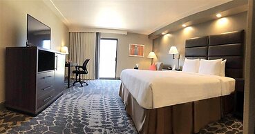 GreenTree Inn & Suites Alhambra