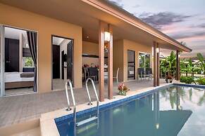 Sakoo Valley Naithon Beach