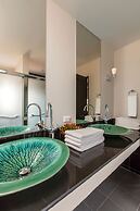 Sakoo Valley Naithon Beach