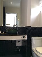 Sakoo Valley Naithon Beach