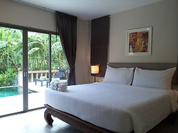 Sakoo Valley Naithon Beach