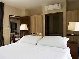 Sakoo Valley Naithon Beach