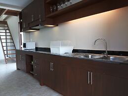 Sakoo Valley Naithon Beach