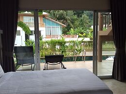 Sakoo Valley Naithon Beach