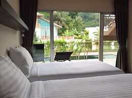 Sakoo Valley Naithon Beach