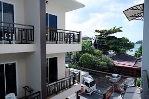 Kata Beachwalk Hotel and Bungalows