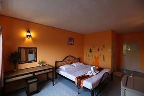 Cloud9 Huaykaew-Nimman