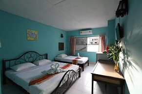 Cloud9 Huaykaew-Nimman