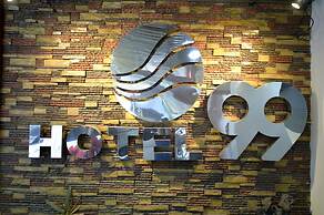 Hotel 99 Monumento Caloocan