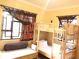 White House of Tanzania - Hostel
