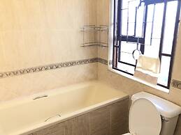 White House of Tanzania - Hostel